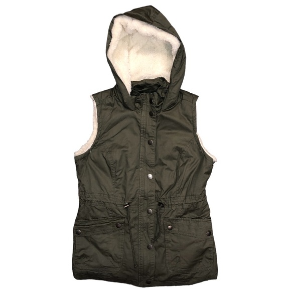 nok nok Jackets & Blazers - Nok Nok Vest Jacket